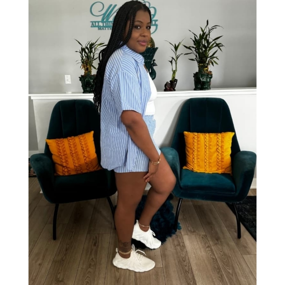Shorts set - Picture 3 of 3